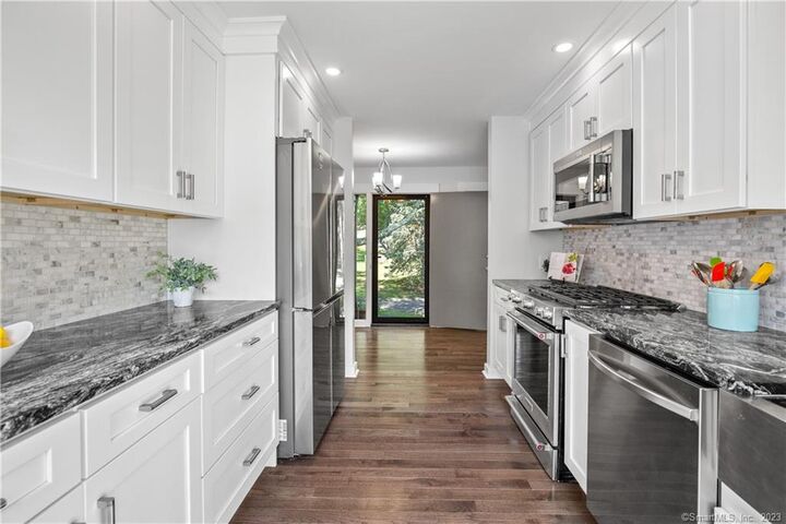 222 Shoshoni Lane A  Stratford CT 06614 photo