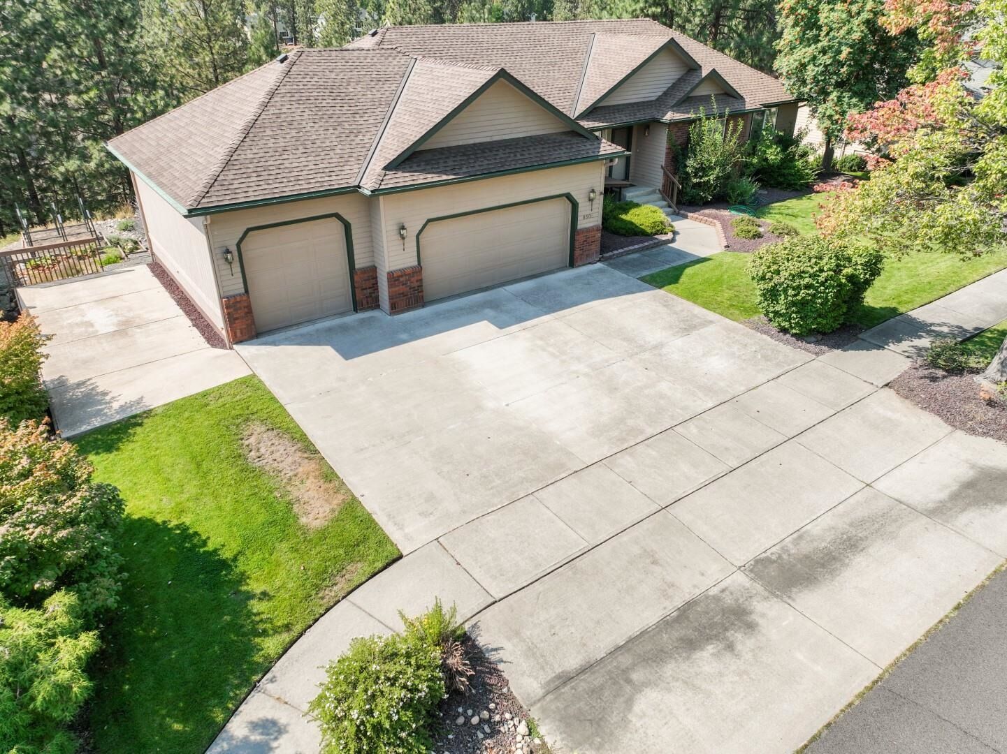 House for sale in Spokane 8509 N Forest Blvd, Spokane, WA 99208