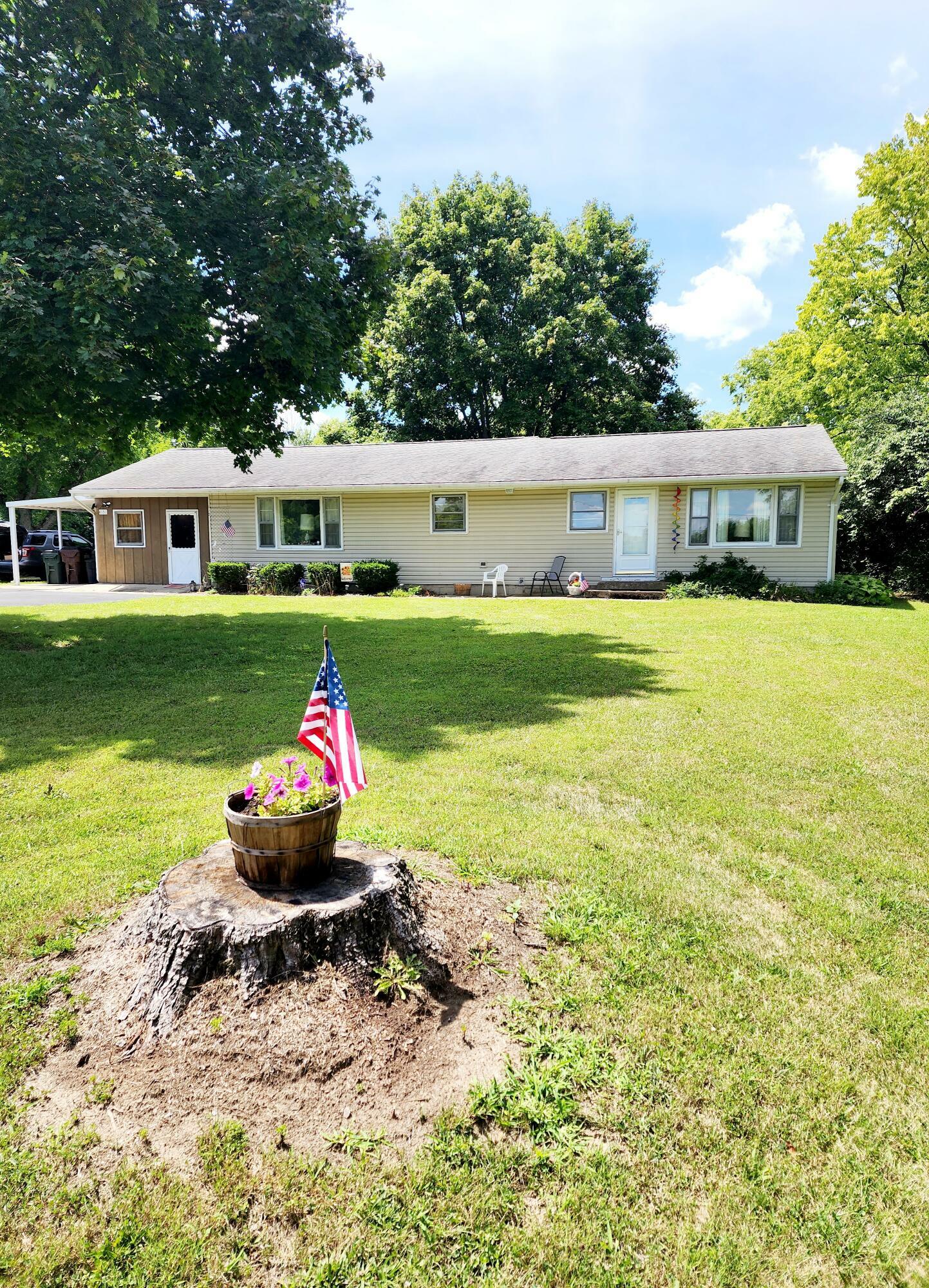 Property Photo:  1151 N Union Road  OH 45417 