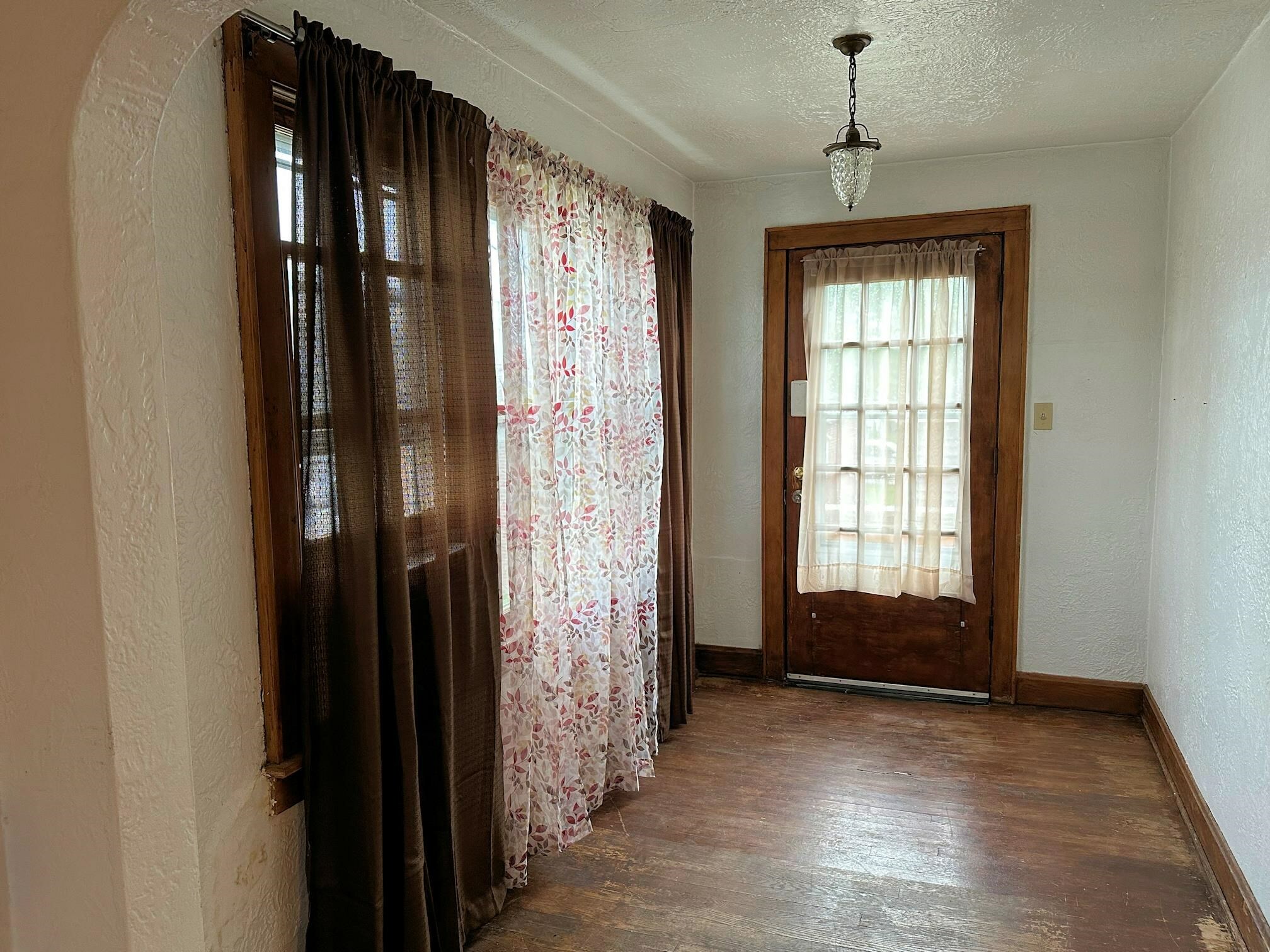 Property Photo:  2721 1/2 S 8th Street  OH 45638 