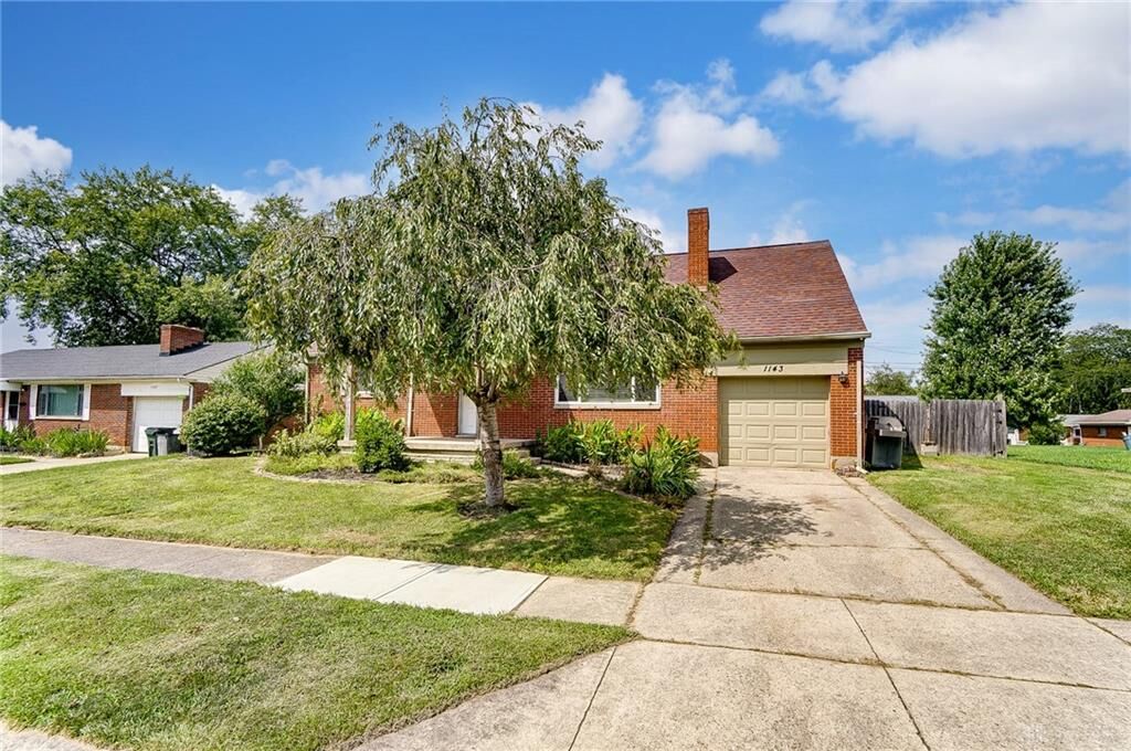 Property Photo: 1143 E Maple Avenue OH 45342