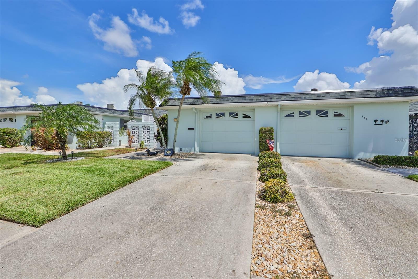 Property Photo:  347 Boca Ciega Point Boulevard N  FL 33708 