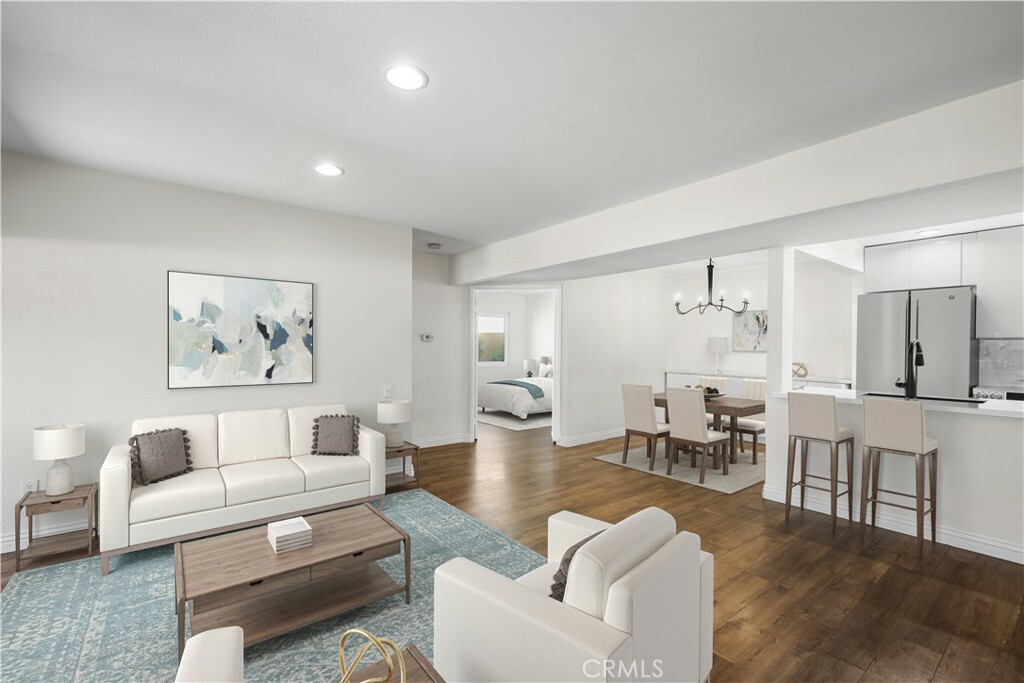 Property Photo:  25671 Le Parc 73  CA 92630 