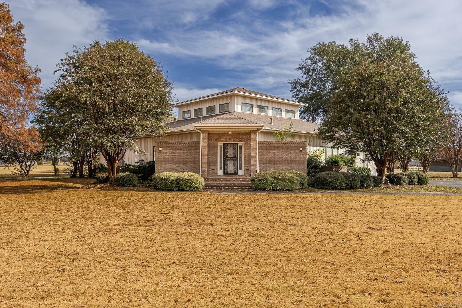 Property Photo: 1508 S Main Street AR 72438