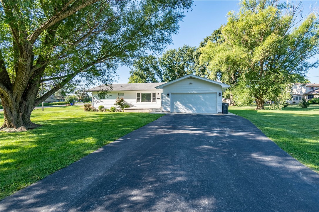 Property Photo:  3009 Kingsley Drive  IL 62521 