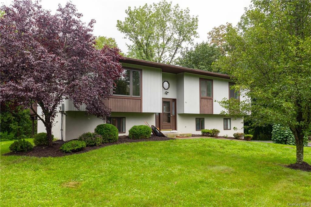 Property Photo:  27 Teal Lane  NY 12569 