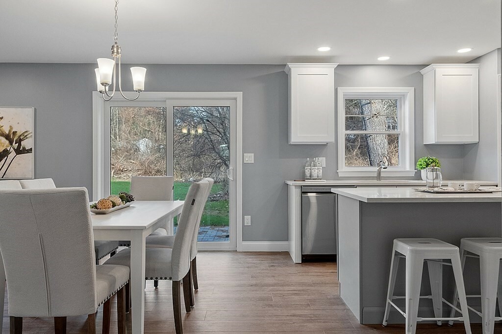 Property Photo: 458 Main St B MA 01450