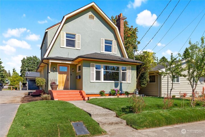 2800 Northwest Avenue  Bellingham WA 98225 photo