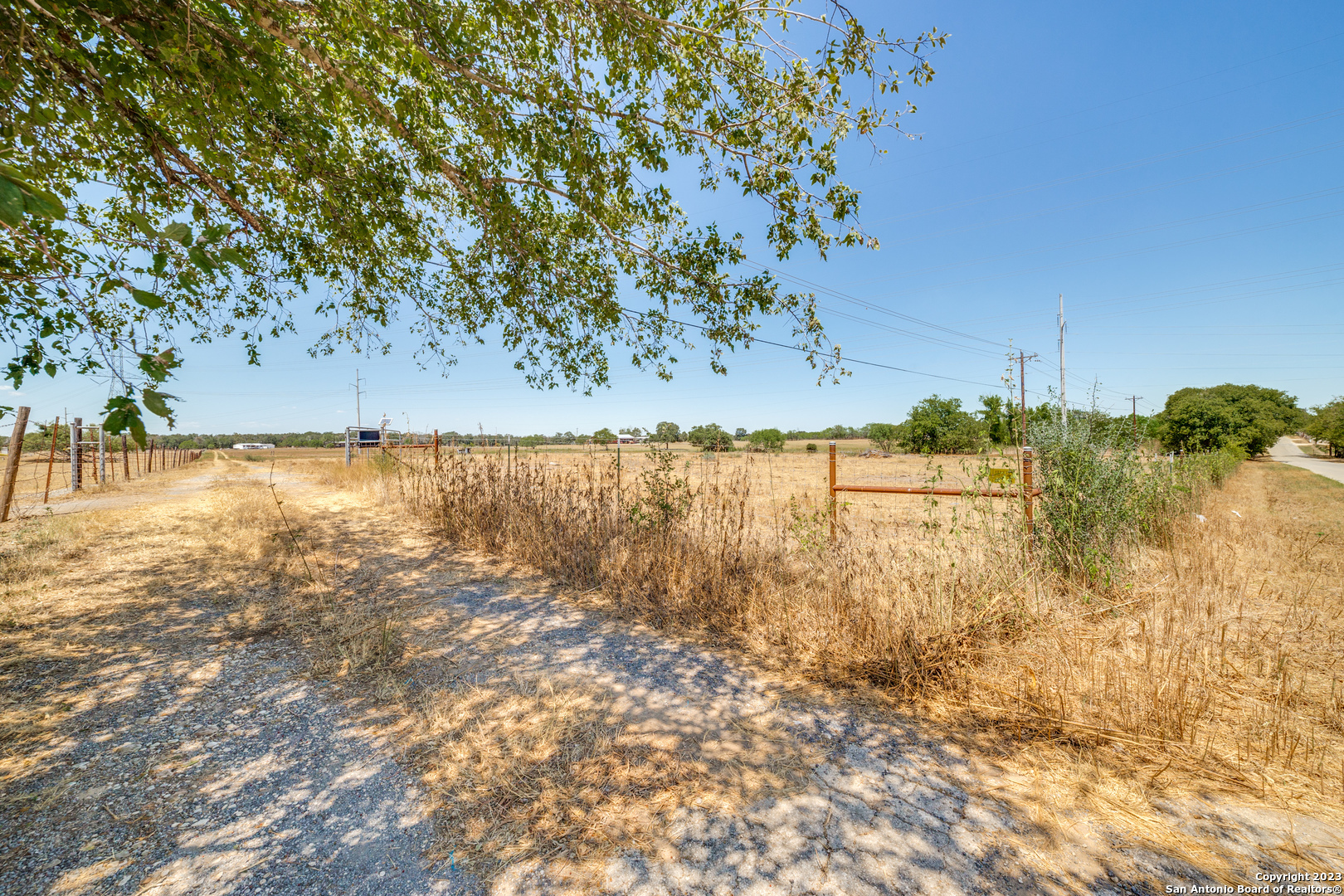 Property Photo:  1576 Settlers Way  TX 78155 