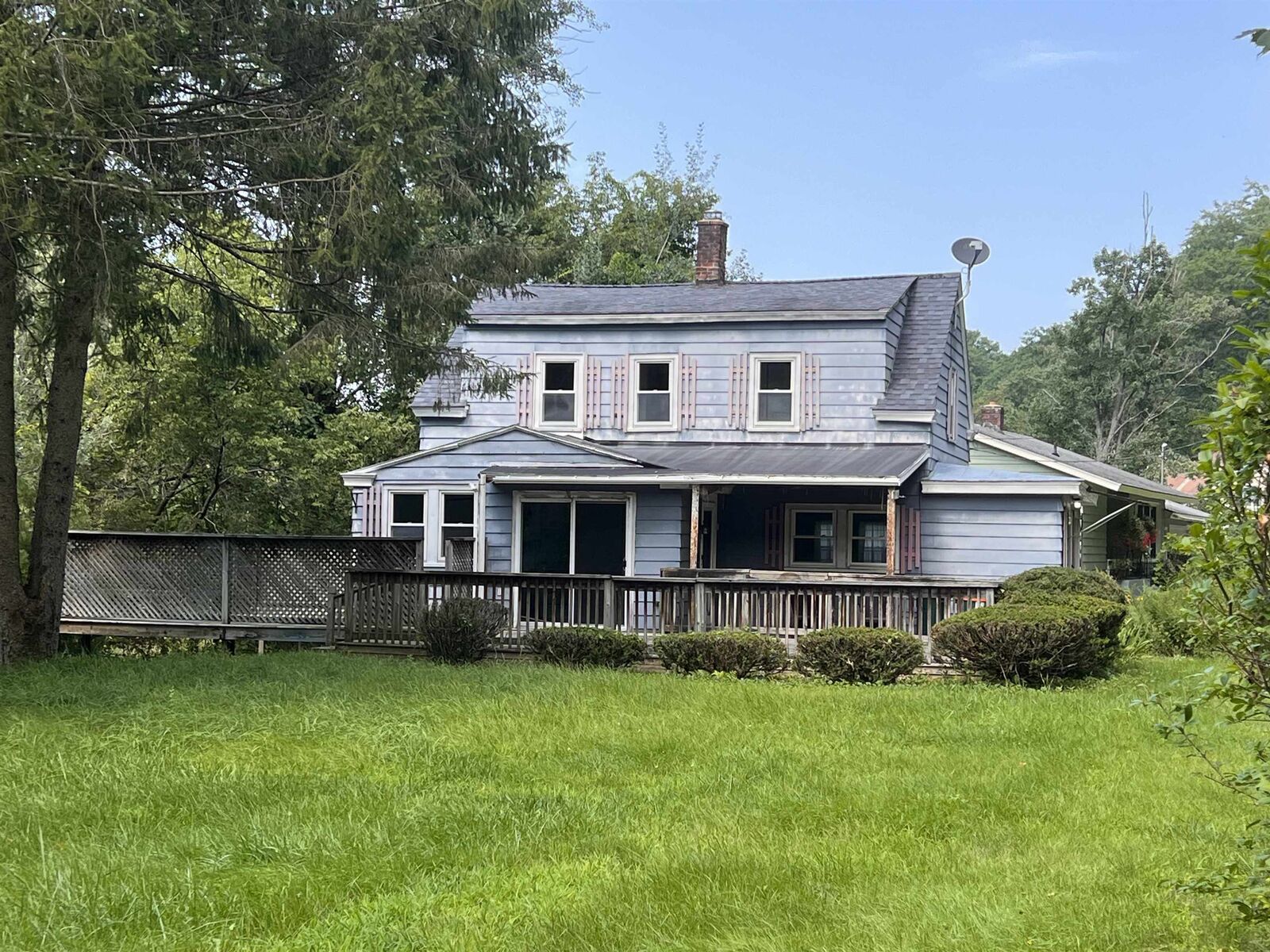 Property Photo:  15 Bank Avenue  NH 03743 