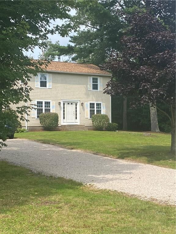 Property Photo: 31 Red Oak Dr RI 02898