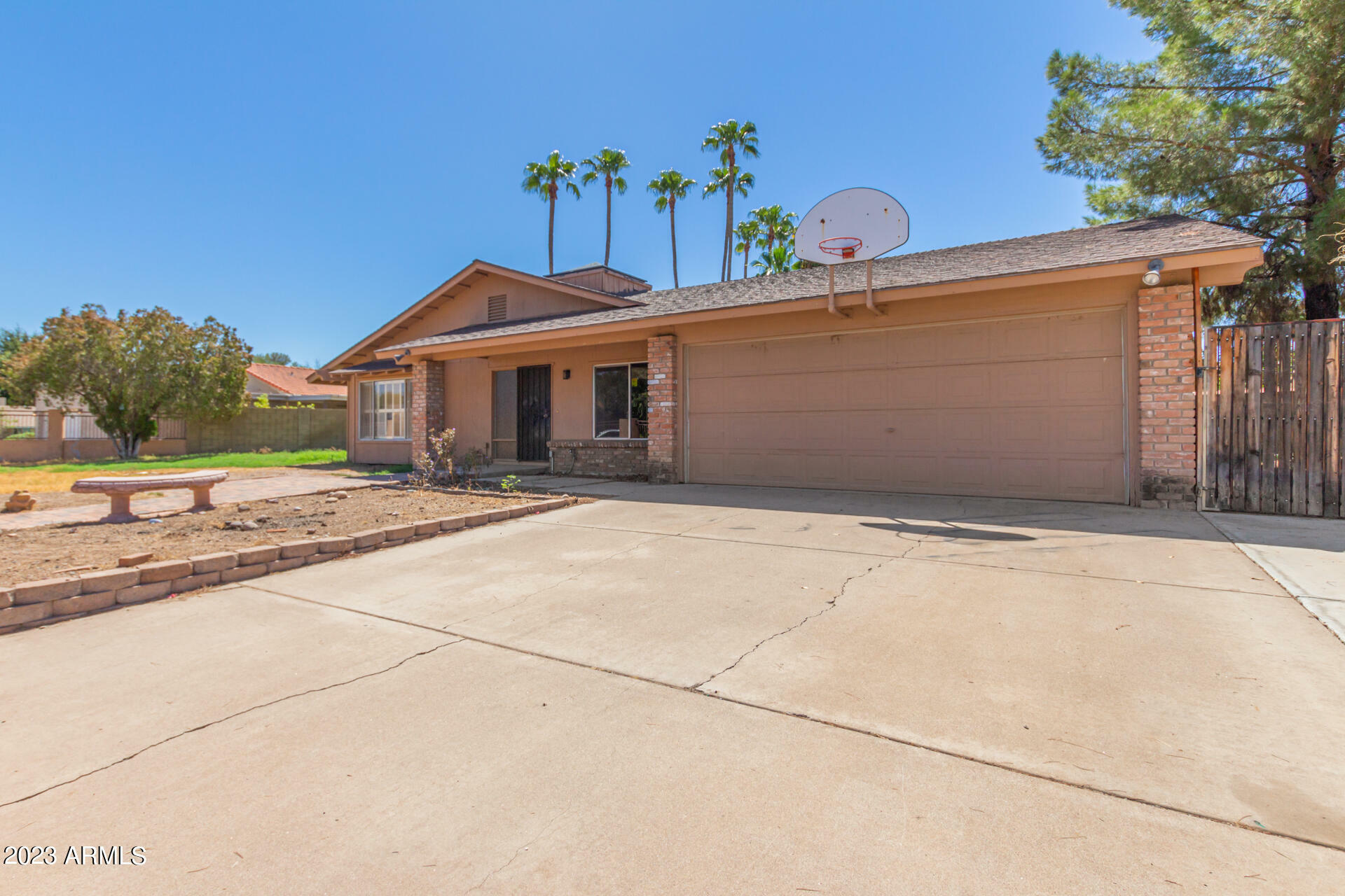 Property Photo:  1743 W Butler Drive  AZ 85021 