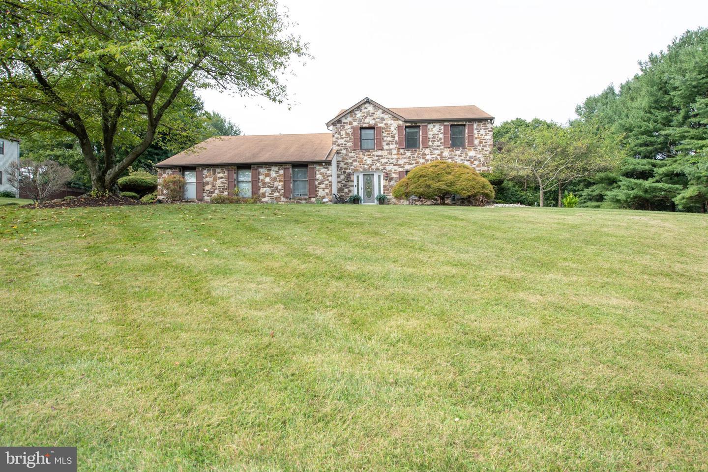 Property Photo: 50 Virginia PA 18966