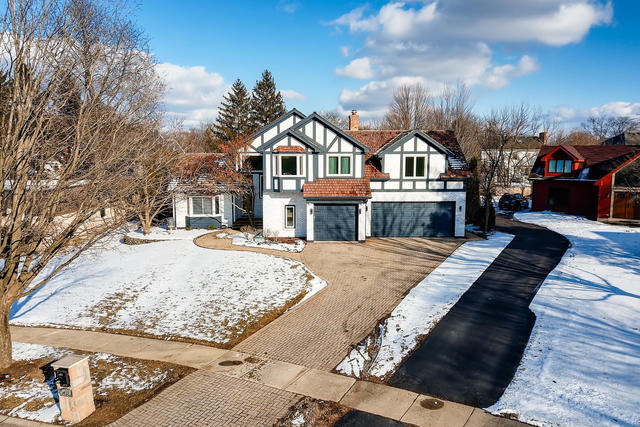 Property Photo: 948 Norwood Court IL 60540
