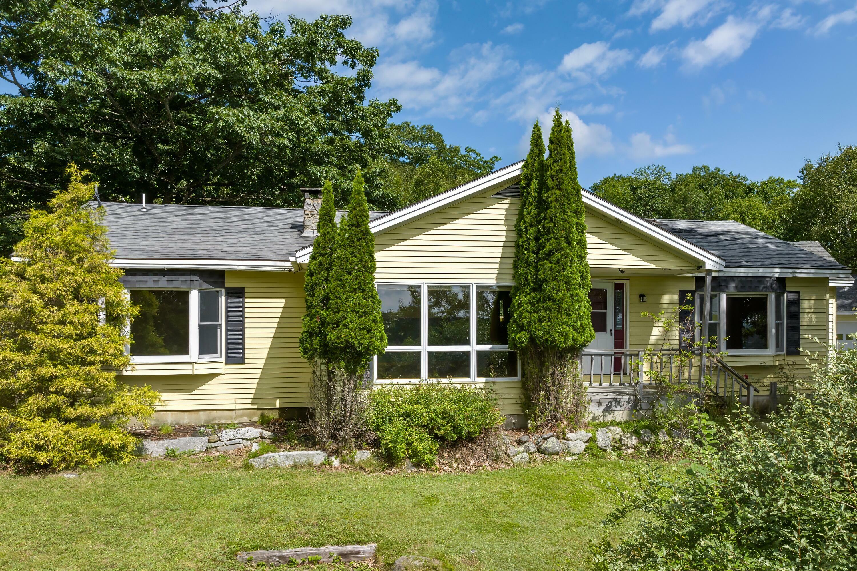 Property Photo: 8 Oak Hill Road ME 04472