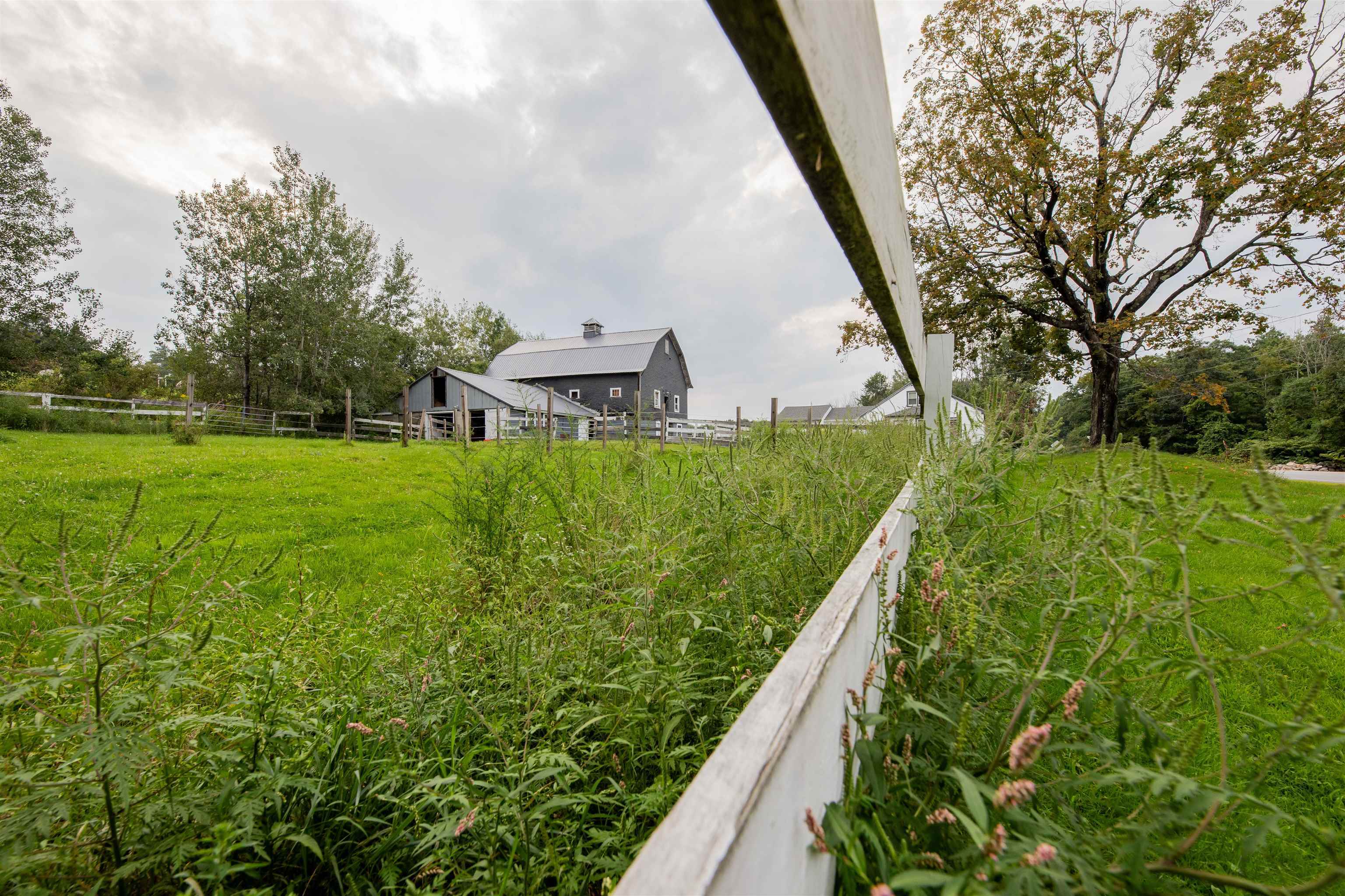 Property Photo:  476 Old Turnpike Road  NH 03048 