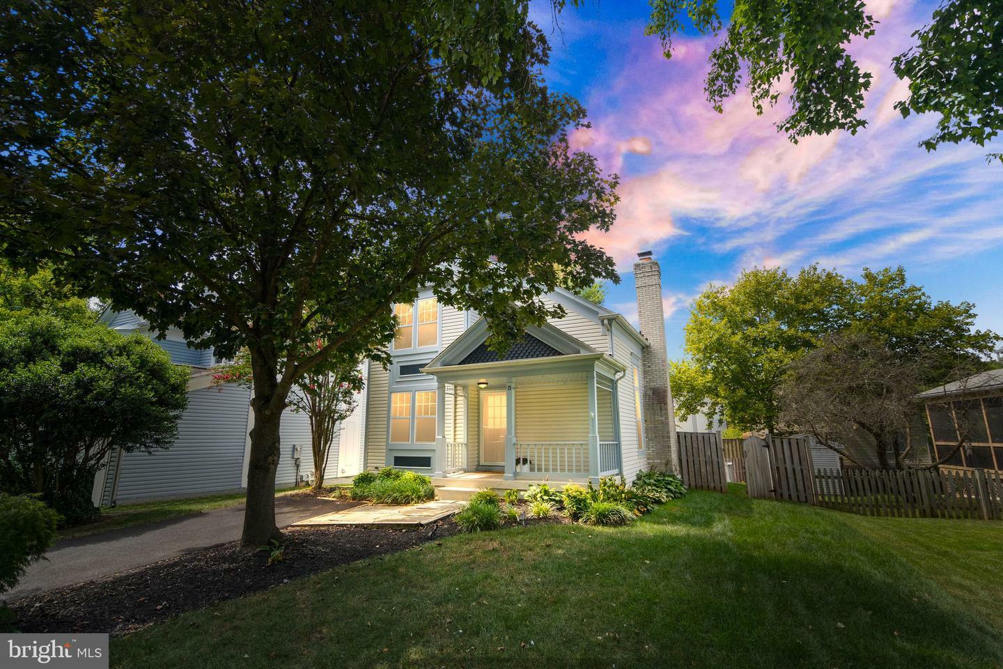 15 Fenton Wood Drive  Sterling VA 20165 photo