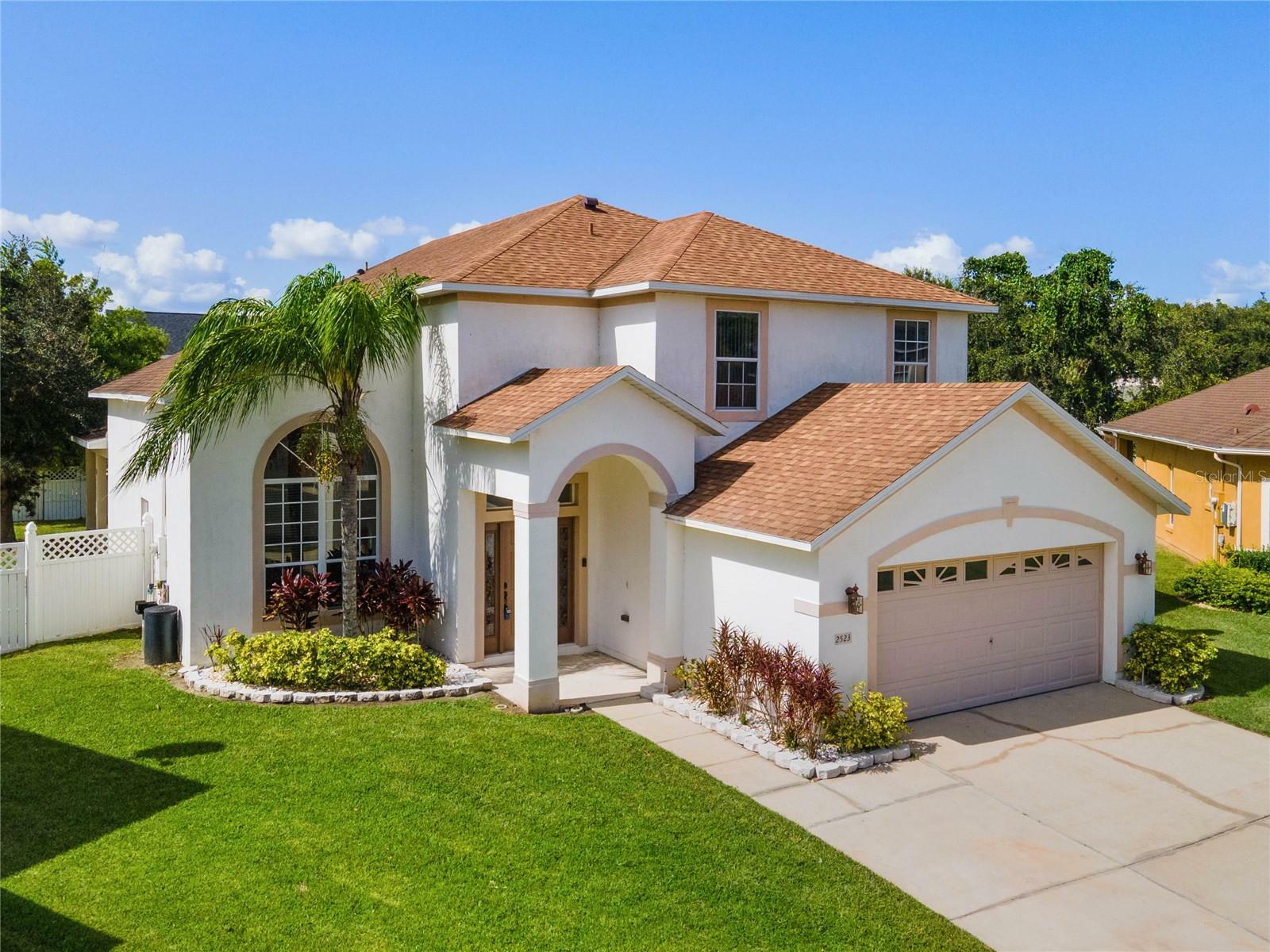 Property Photo: 2523 Volta Circle FL 34746