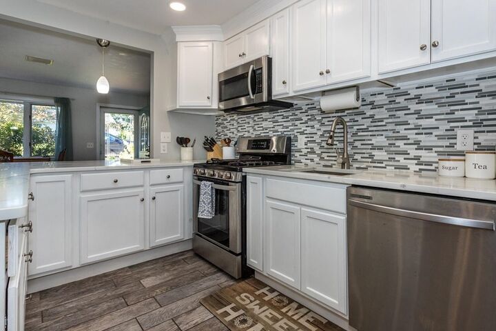 Property Photo: 4 Koyview Place MA 02053