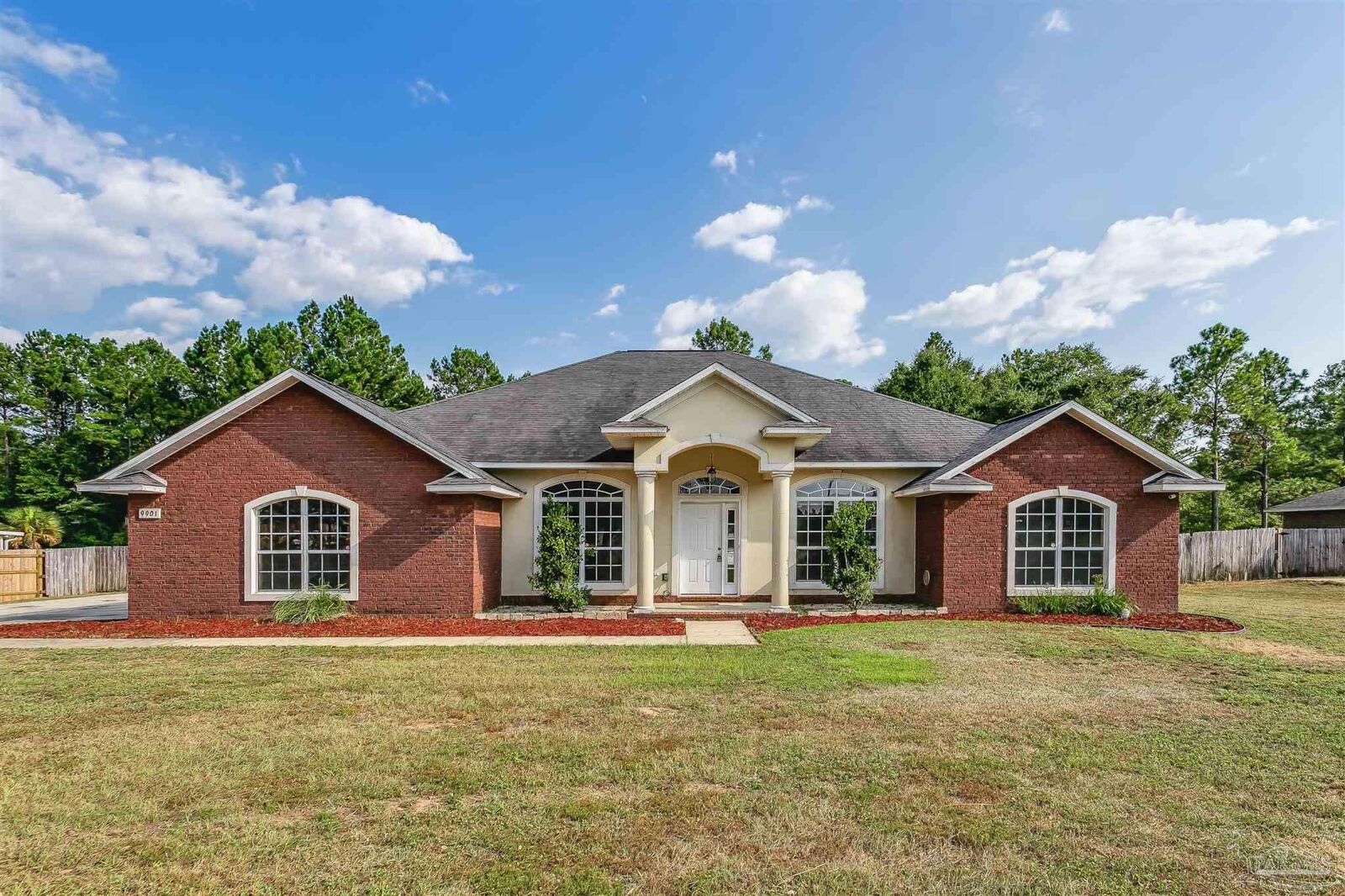 Property Photo: 9901 Nichols Lake Rd FL 32583