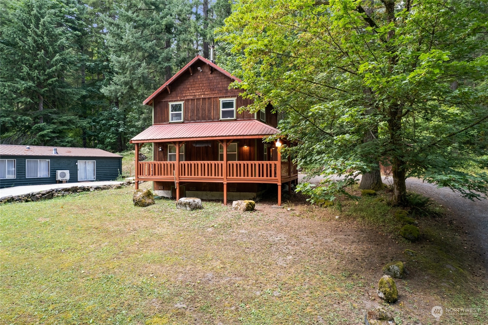 Property Photo:  31711 Mount Tahoma Canyon Rd E  WA 98304 