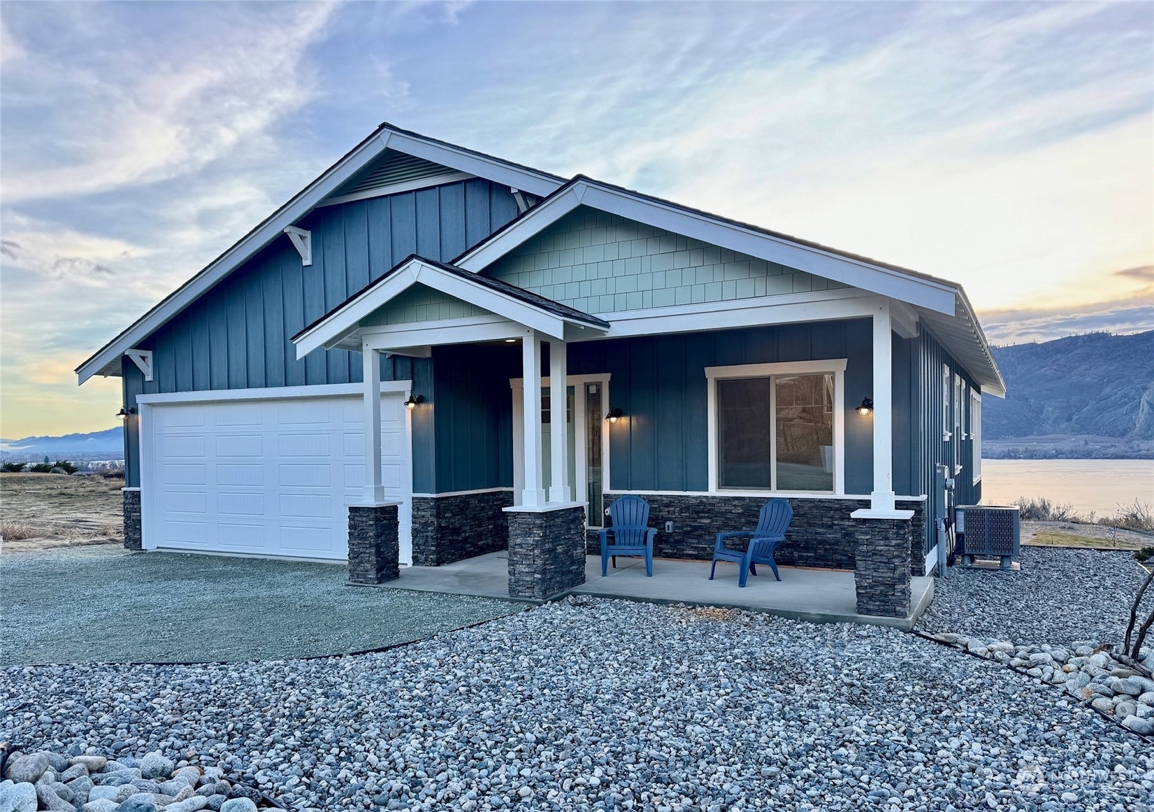 Property Photo: 211 Village Way WA 98844