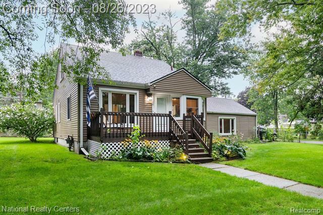 Property Photo:  108 Theda Avenue  MI 48328 