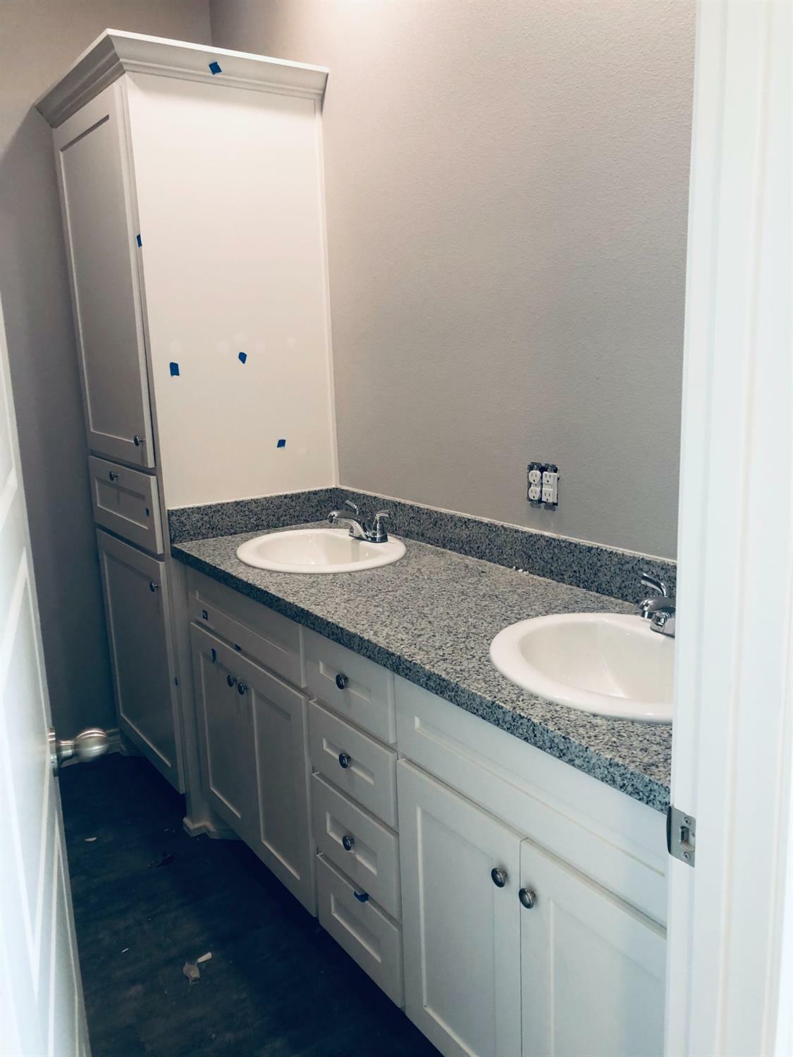 Property Photo: 6915 11th TX 79407