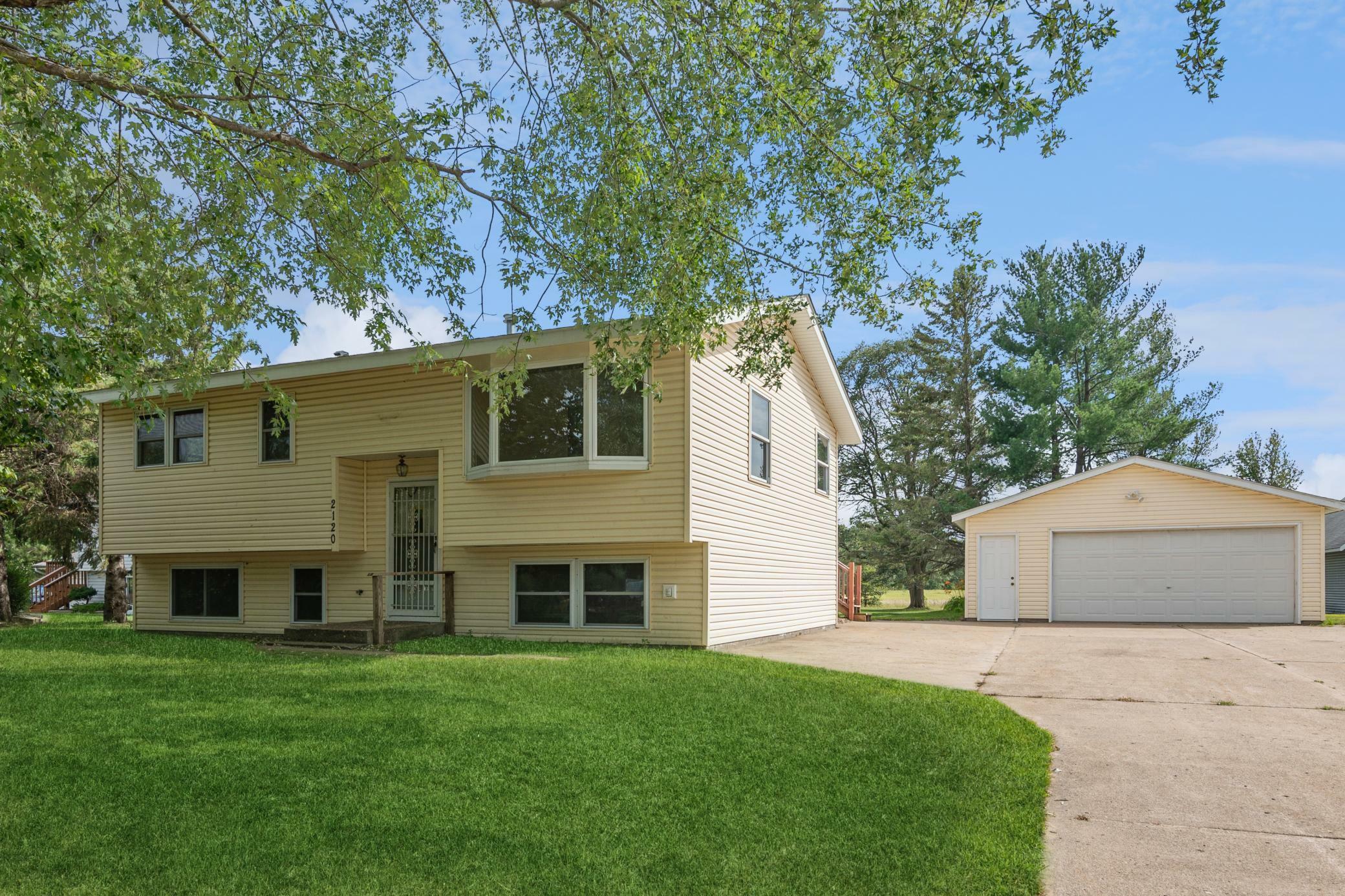 Property Photo:  2120 Deerwood Lane NE  MN 55092 