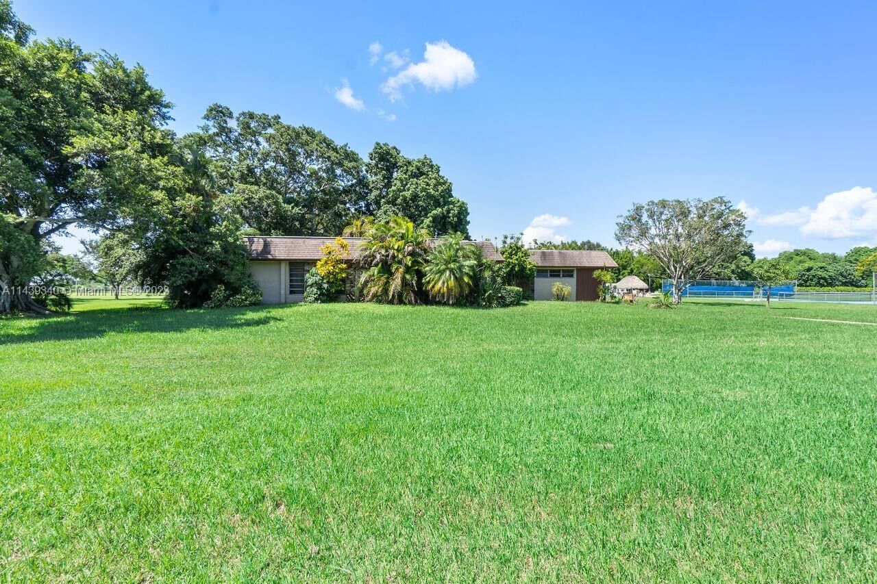 Property Photo:  18201 SW 50th Ct  FL 33331 