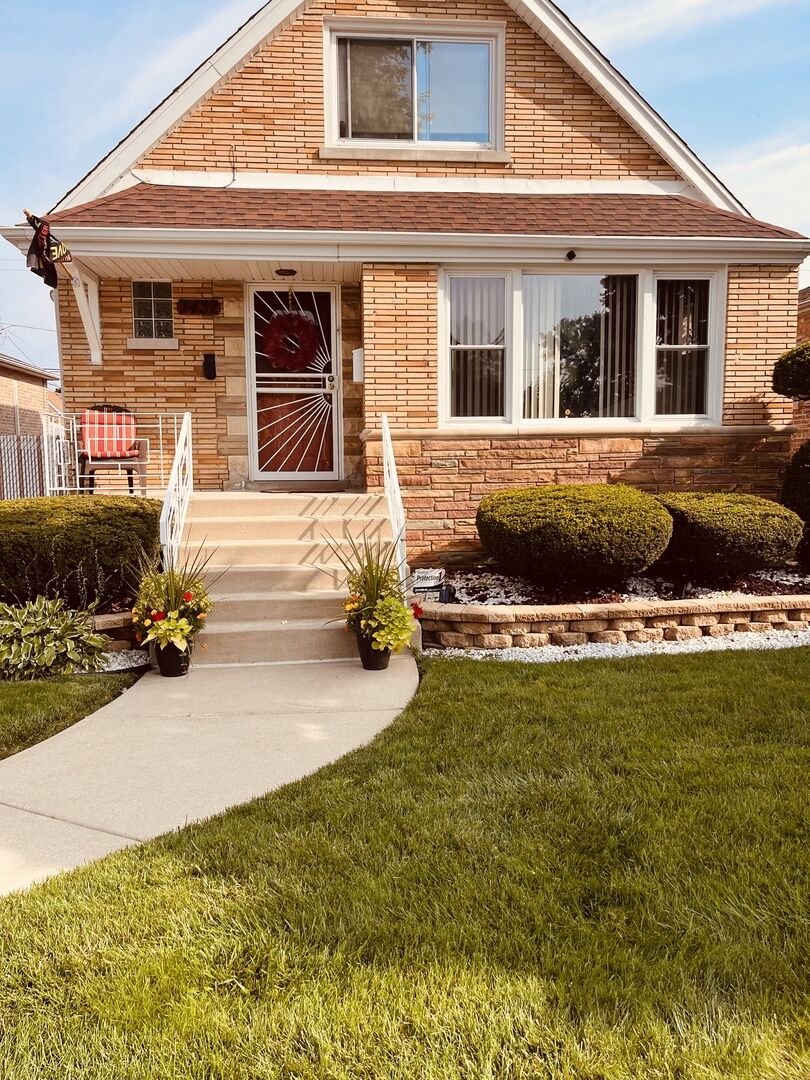 Property Photo: 3432 W 85th Street IL 60652