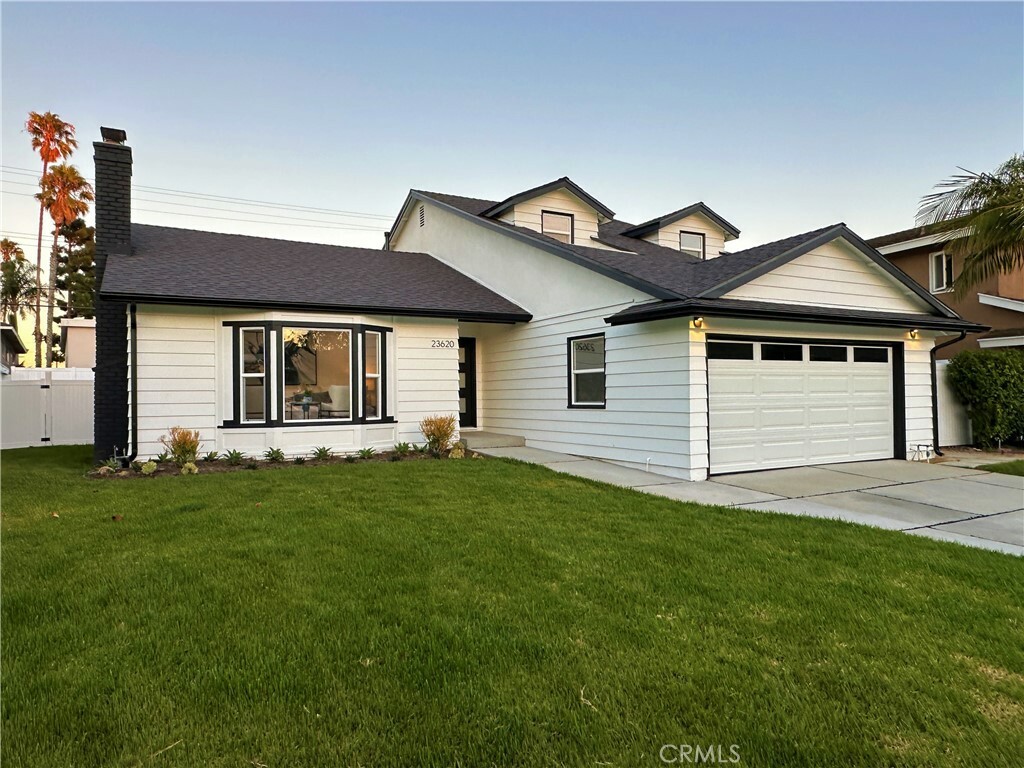 Property Photo: 23620 Evalyn Avenue CA 90505