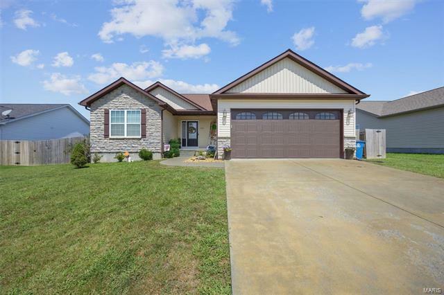 Property Photo:  709 Greenfield Court  MO 63640 