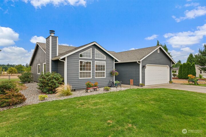 Property Photo: 3715 Prairie Avenue WA 98531