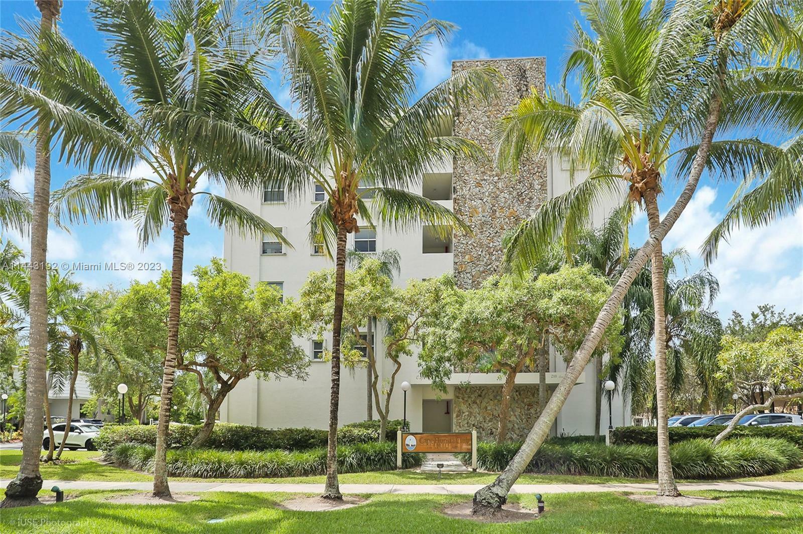 Property Photo: 210 Sea View Dr 202 FL 33149