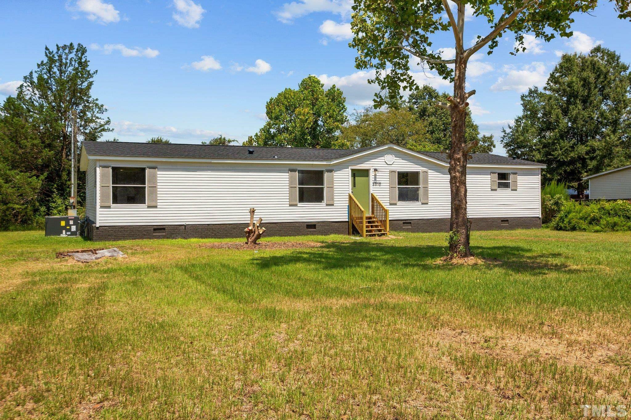 Property Photo:  2010 Old River Road  NC 27834 