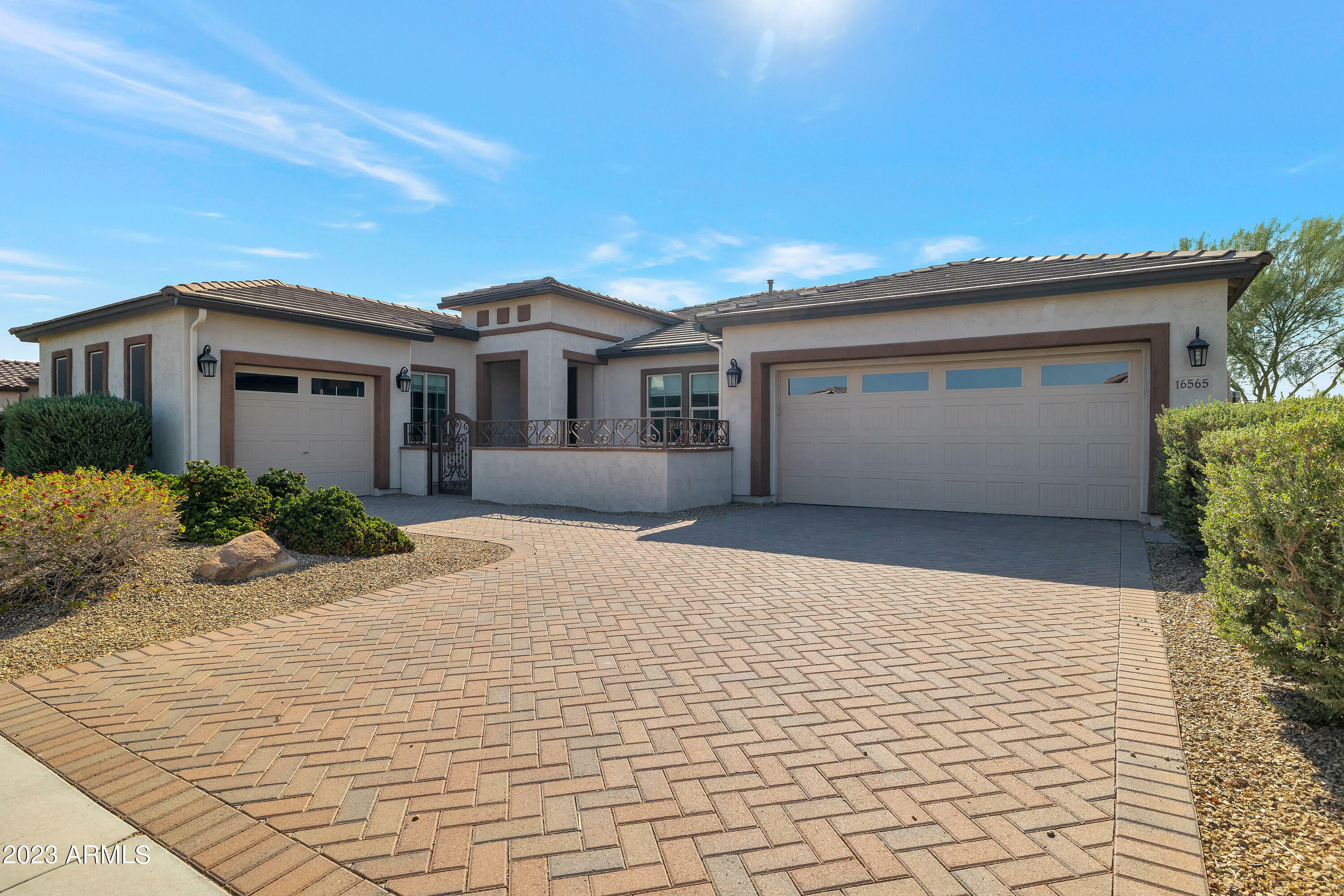 Property Photo:  16565 S 178th Drive  AZ 85338 