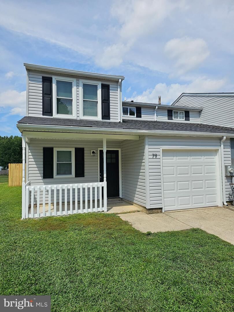 Property Photo:  79 Freedom Trail  DE 19720 