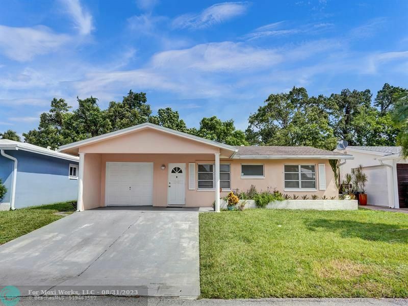 Property Photo:  4629 NW 44th Ct  FL 33319 