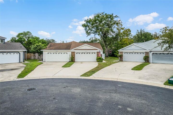 Property Photo:  1693 Torrington Circle  FL 32750 