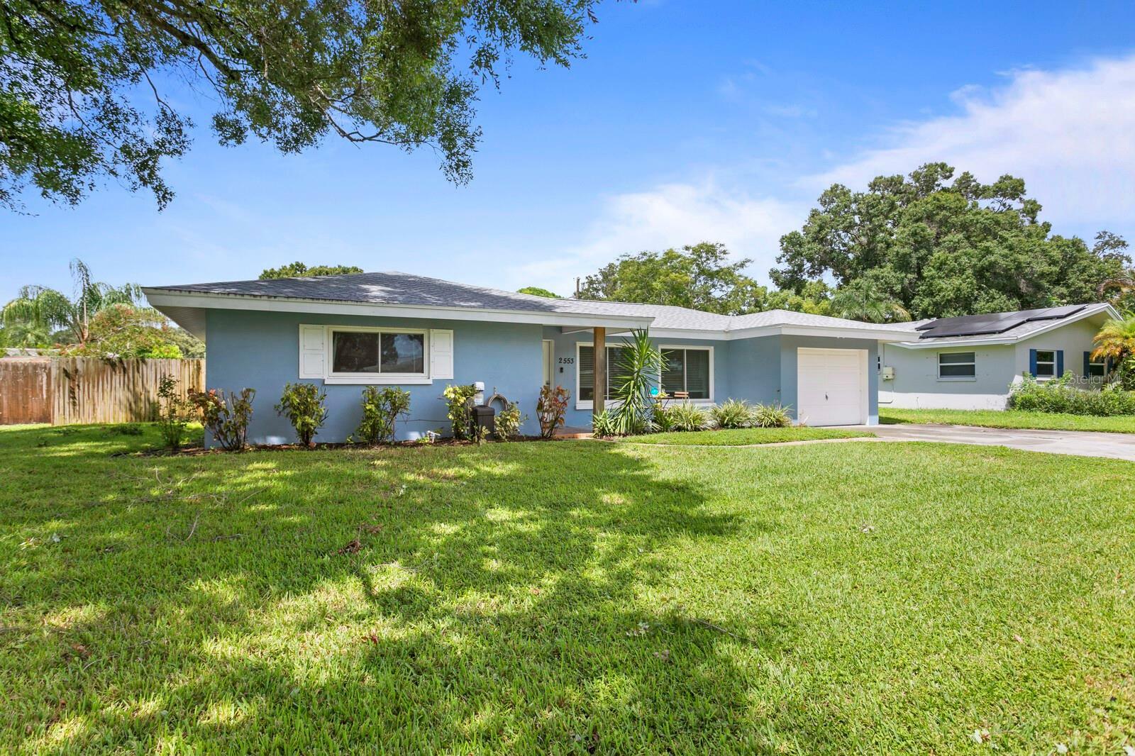 Property Photo:  2553 Forest Parkway S  FL 33771 
