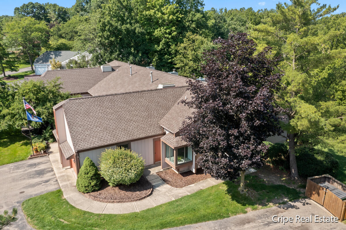 Property Photo: 3553 Whispering Brook Drive SE MI 49508