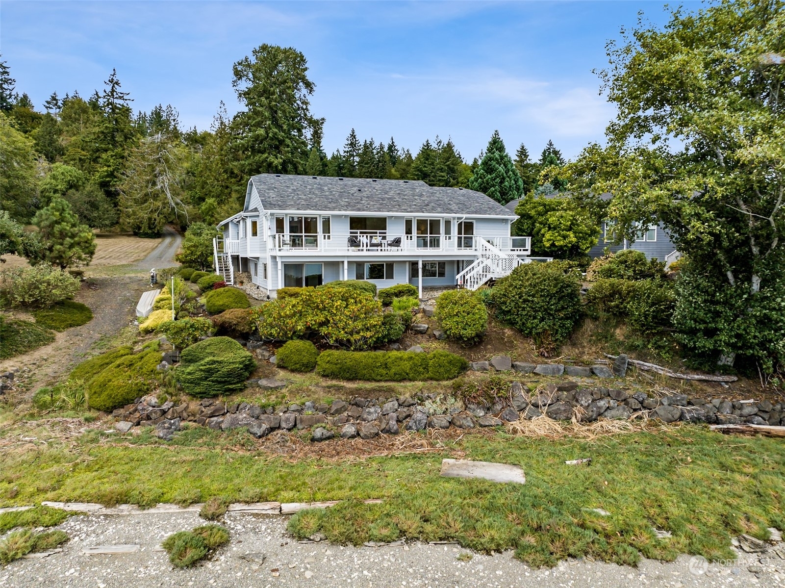 Property Photo:  541 E Leeds Drive  WA 98584 