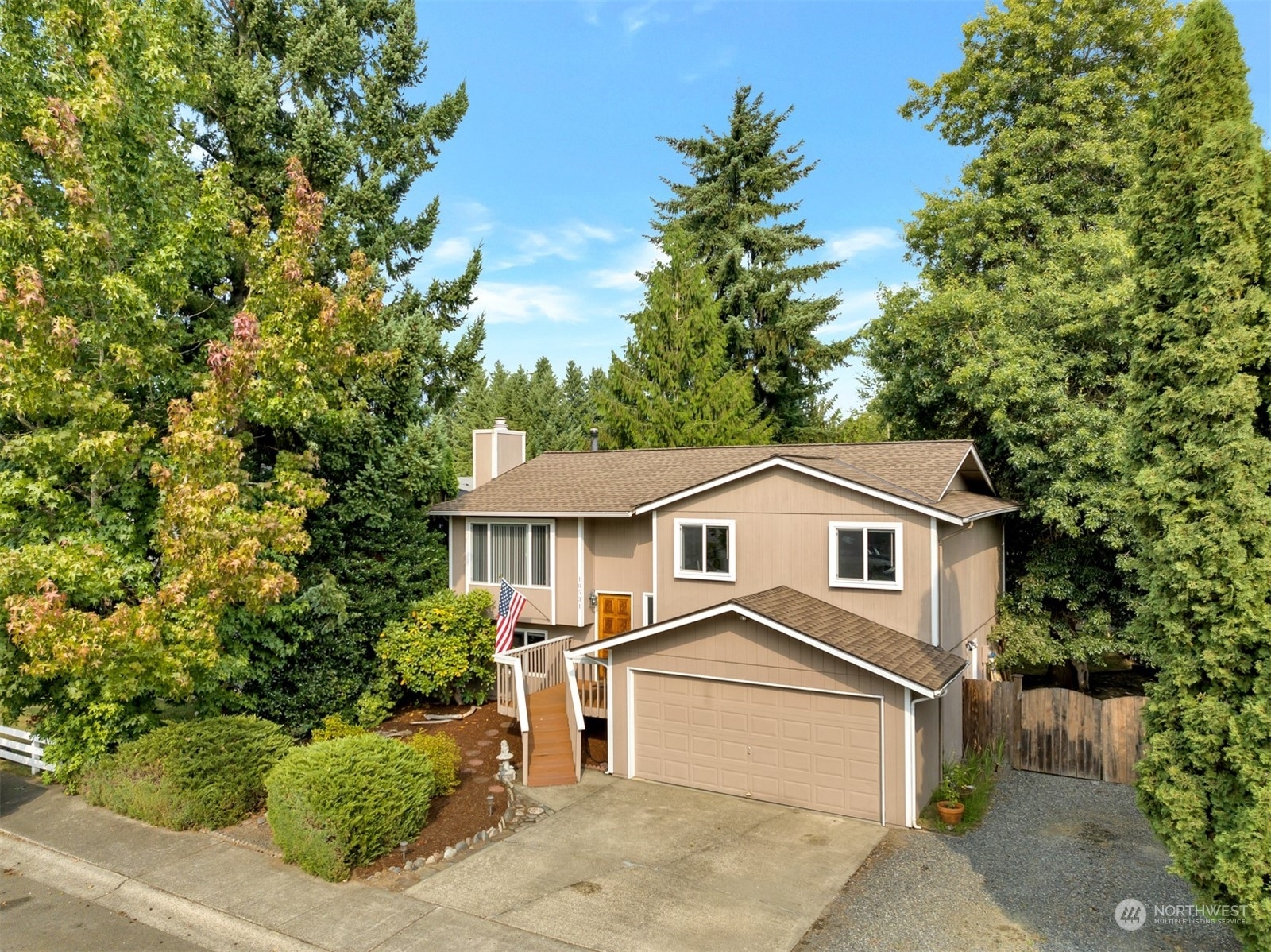 Property Photo:  10531 52nd Avenue NE  WA 98270 