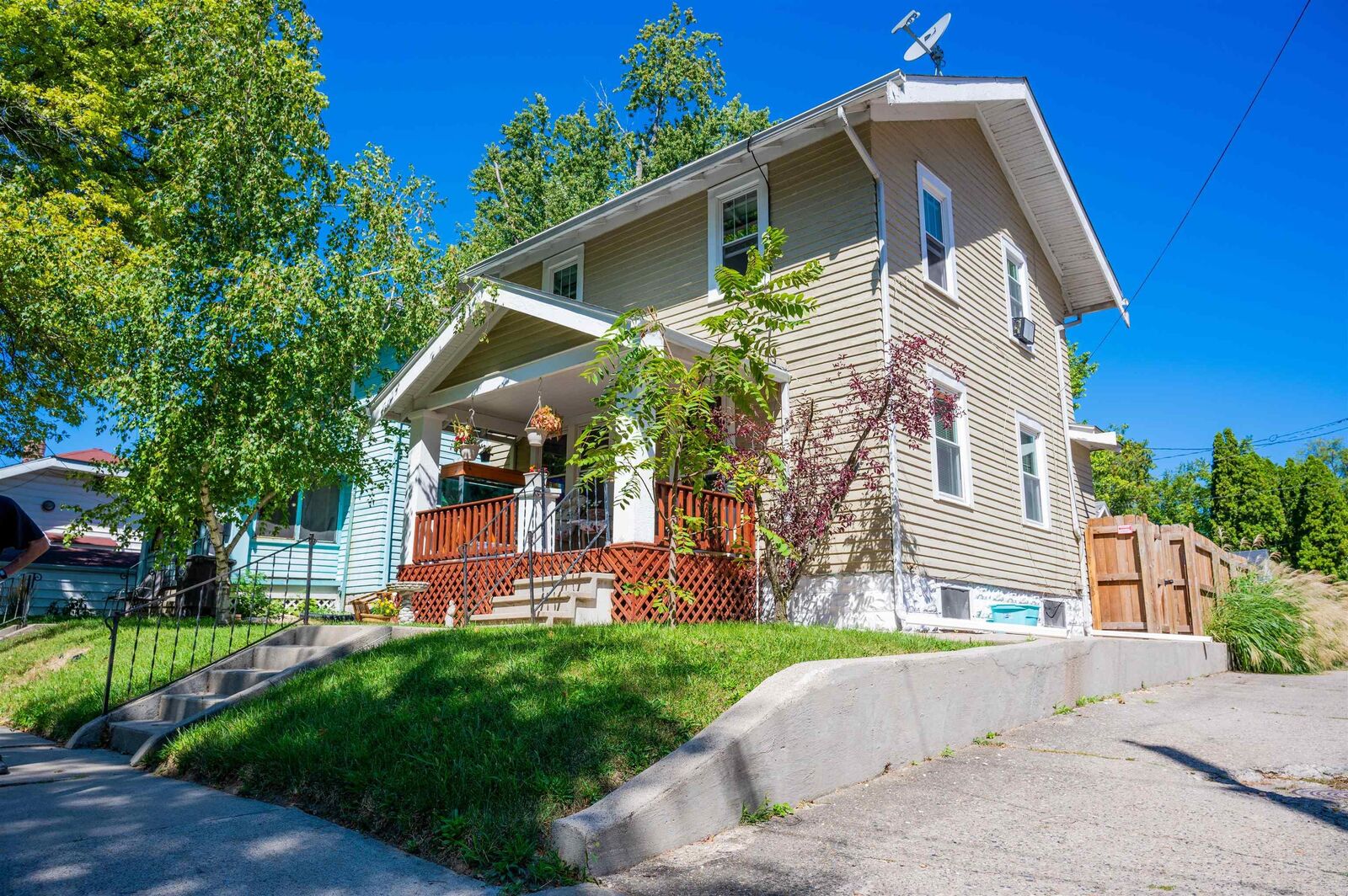 Property Photo:  338 Lexington Avenue  IN 46807 