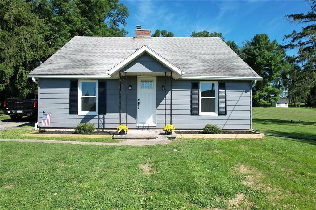 Property Photo: 808 Mud Lane PA 18067