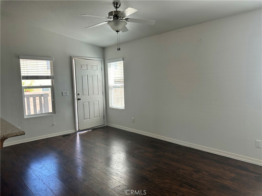 Property Photo:  1600 S San Jacinto Avenue 116  CA 92583 