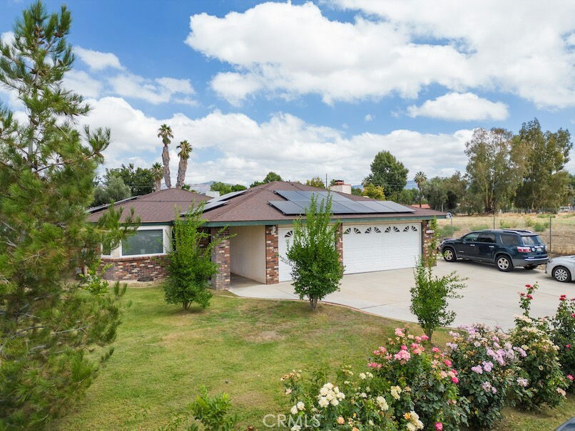 Property Photo: 41444 Orange Place CA 92544