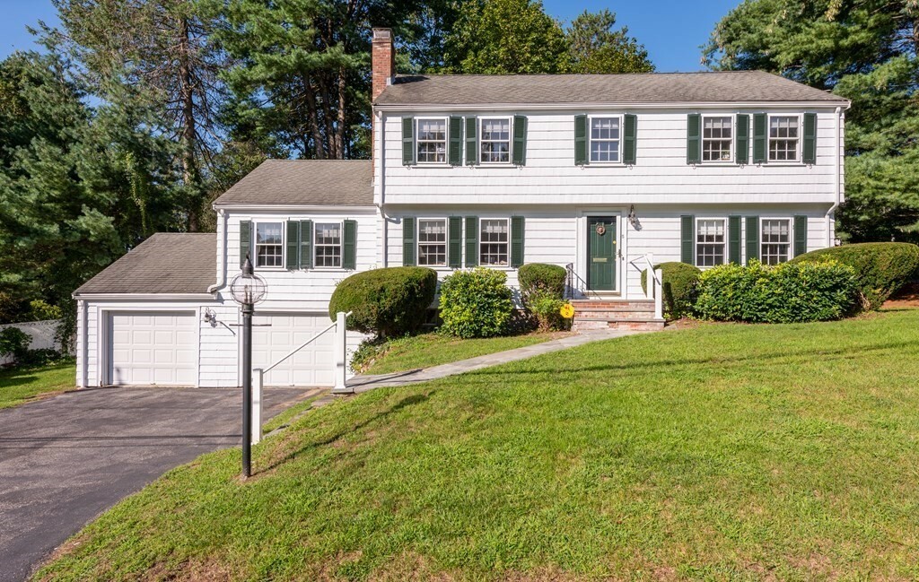 Property Photo:  5 Clearwater Rd  MA 01890 