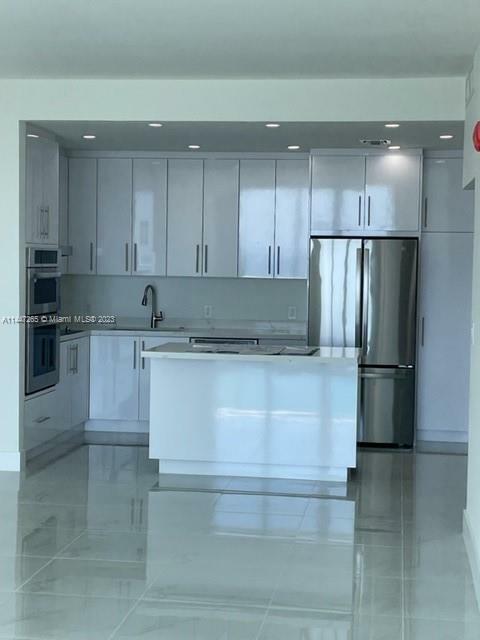 Property Photo: 19380 Collins Ave Ph-20 FL 33160
